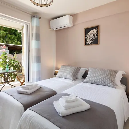 빌라 Peroulades Luxury *