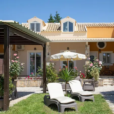 Peroulades Luxury 빌라